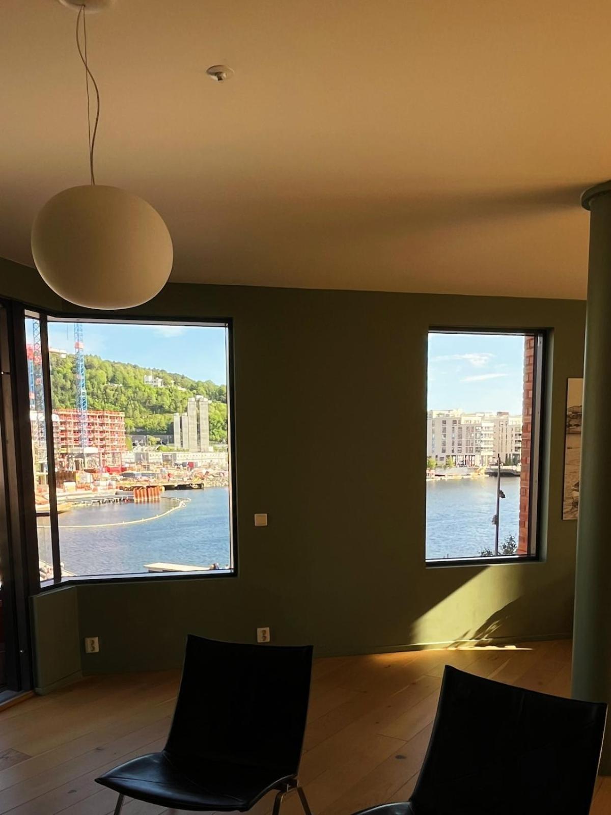 Panoramic Fjord View - Waterfront